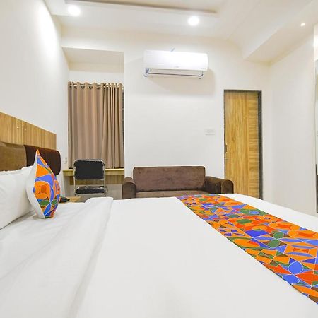 Fabhotel Suraj Kunj Indore Bagian luar foto