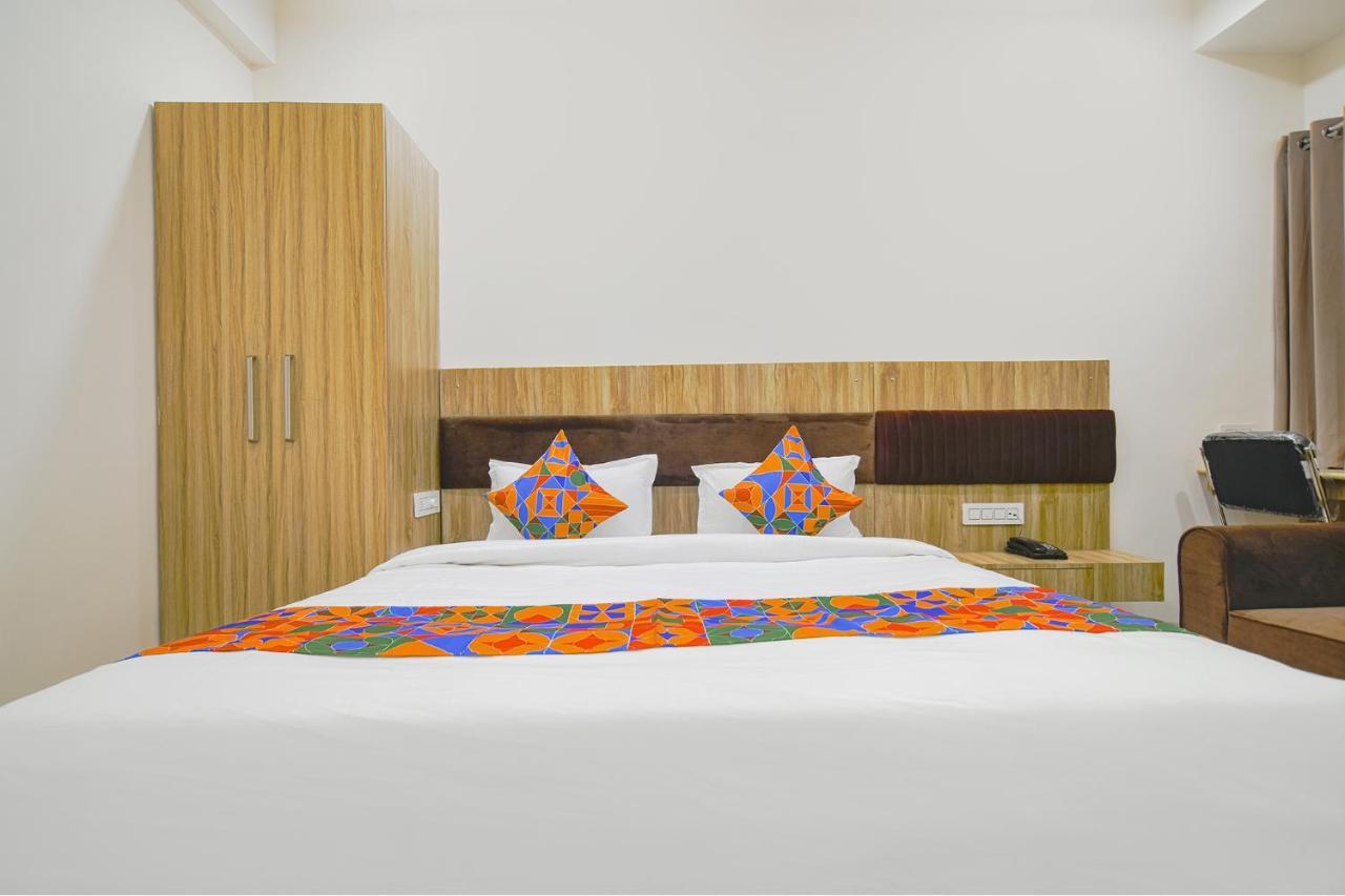 Fabhotel Suraj Kunj Indore Bagian luar foto