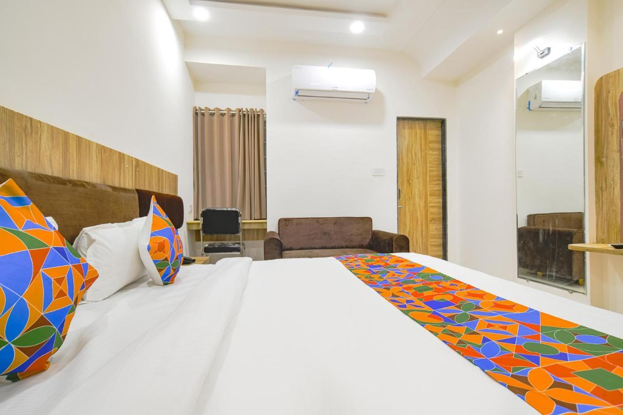 Fabhotel Suraj Kunj Indore Bagian luar foto